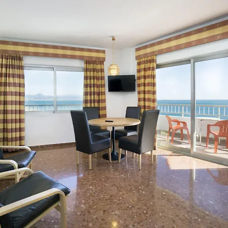 Деревянный коттедж Bajondillo *